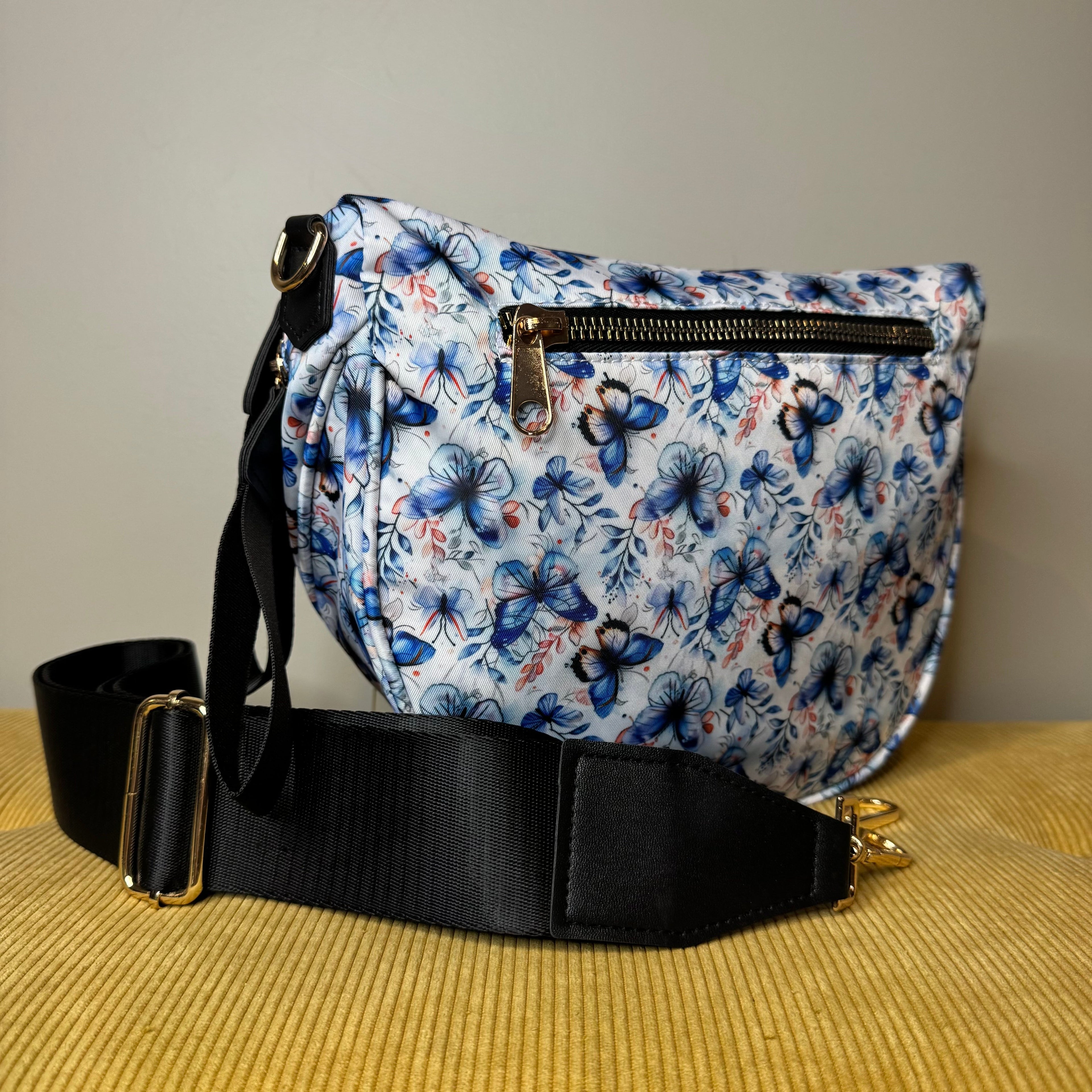Roni - Nylon Crossbody - Blue Butterfly