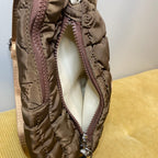 Sarah - Puffer Sling XL