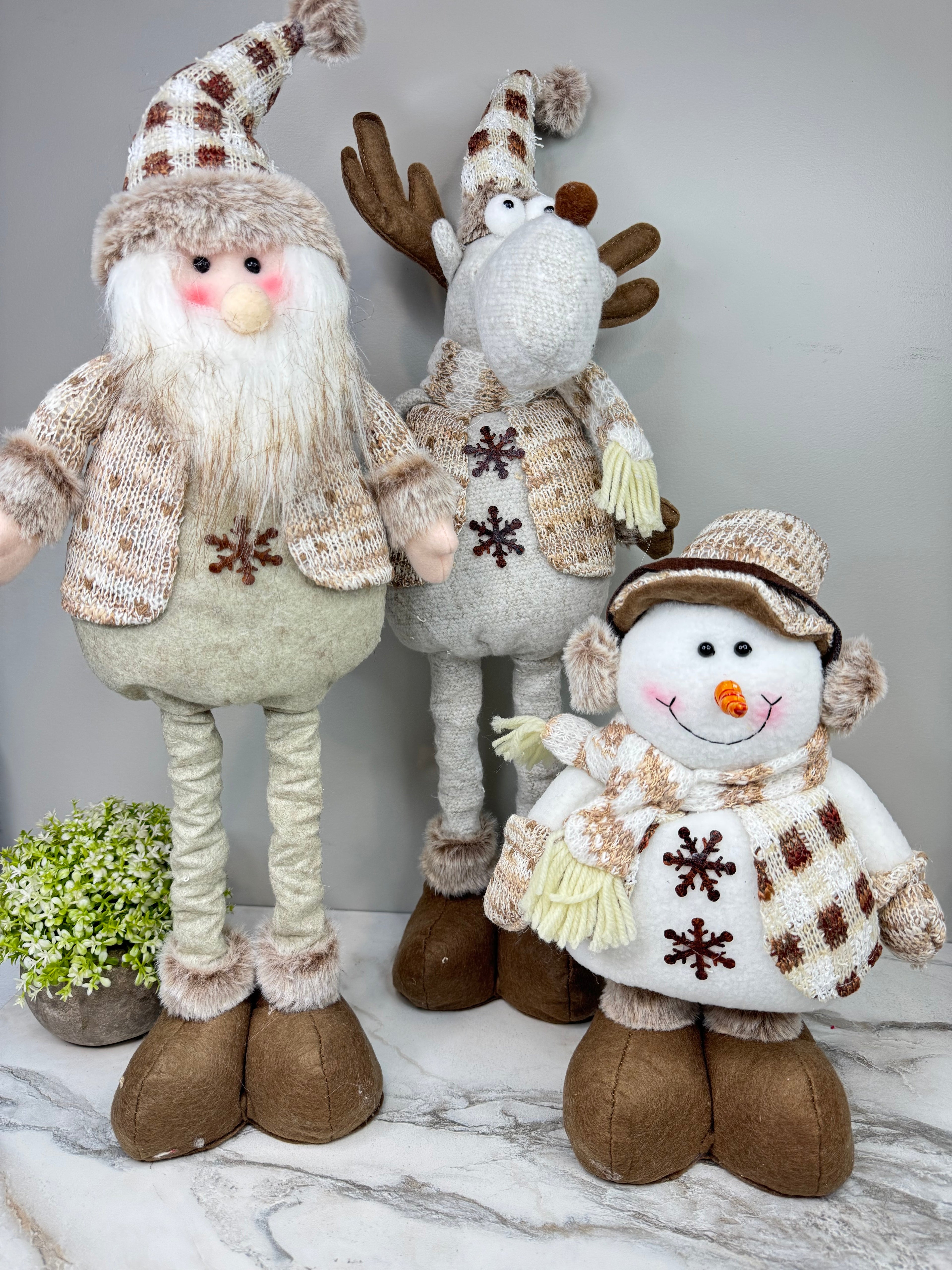 Telescopic Standing Christmas Decor - Tan & Grey - PREORDER 10/3-10/6