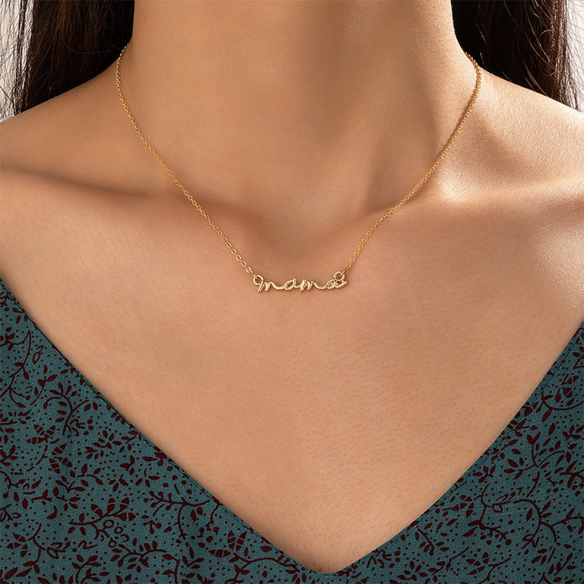 Mama Letters Pendant Necklace (U.S. Stock)